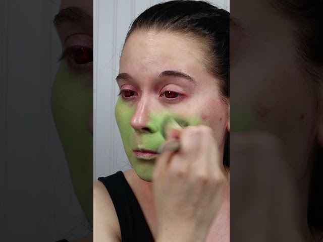 How to put on #elf ears! #cosplay #cosplaytutorial #halloweenmakeuptutorial #halloween