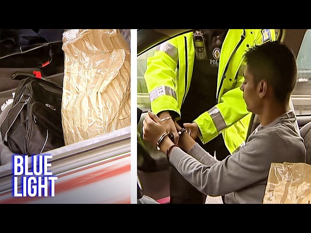 Police Make Huge Drugs Bust In UK Estate | Motorway Cops FULL EPISODE | Blue Light