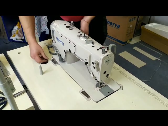 Montaj masina de cusut industriala Minerva M8700