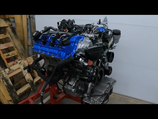 Mary Lou's "New" Engine: Replacing a Mercedes-Benz OM642 3.0 V-6 turbodiesel in a W164 chassis