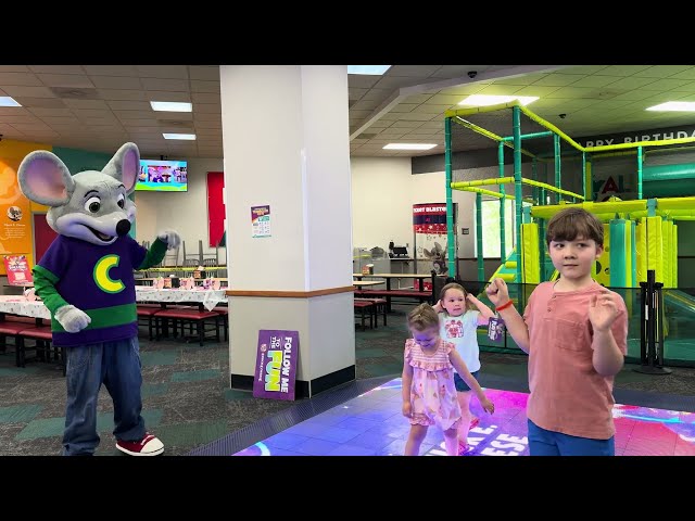 Chuck E Live! Spring Break Break Dance 2026