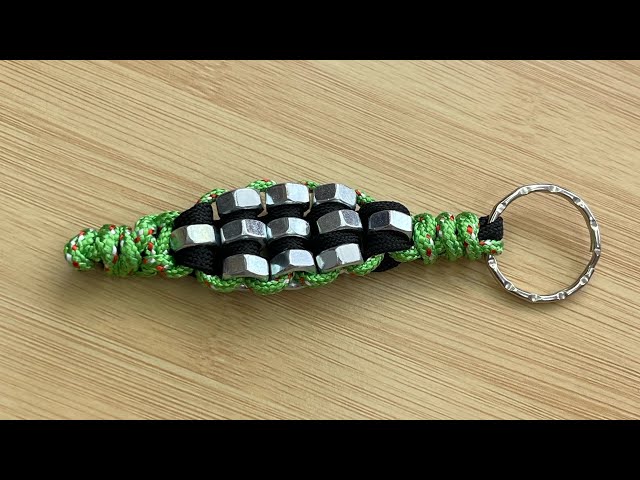 Diy Paracord Keychain with Hex Nuts #cord #paracord #paracordcrafts #keychainmaking