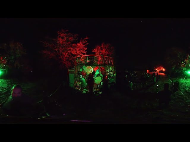 Full Emerald Alley 360 VR Tour | Tales of Terror Haunt
