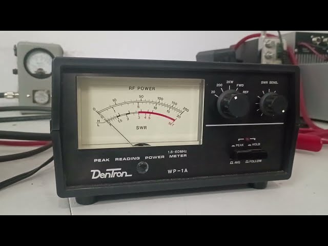 ¡Este raro medidor de vatios lee potencia pico y promedio, se vendió por $150 en los años 70!