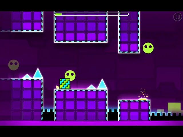 Noah plays GEOMETRY DASH MELTDOWN!!