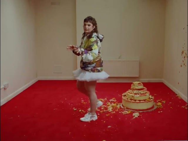 Lola Young - Messy (Clean) Official Video