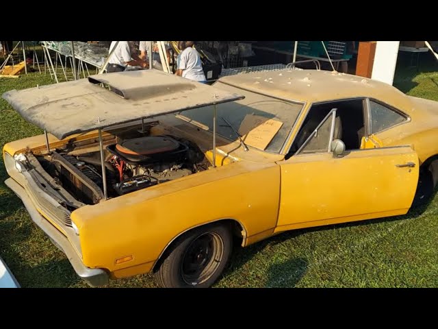 Swap Meet Holley MoParty 2022 Show