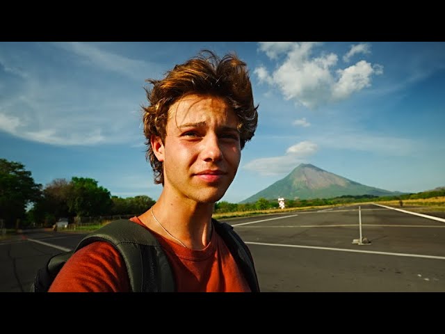 Solo Backpacking Central America at 19.