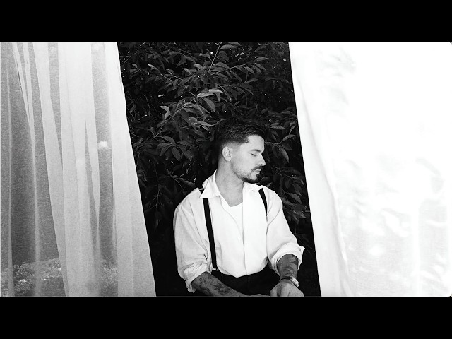 Andrei Ursu - Povesti in doi | Videoclip
