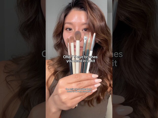 5 eye brushes that will LEVEL UP ur eye makeup! #makeupbrushes #eyemakeup #beauty
