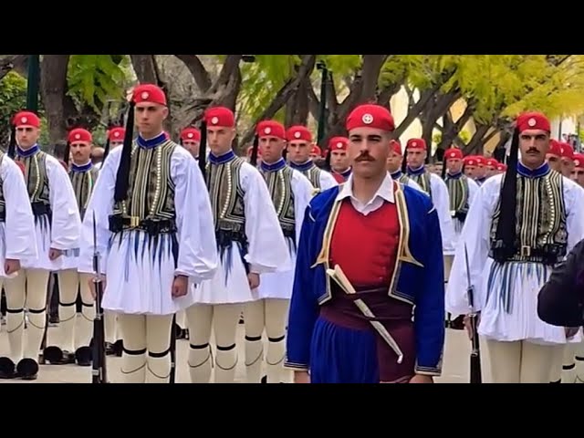 Handsome Greek Presidential Guard 💂‍♀️