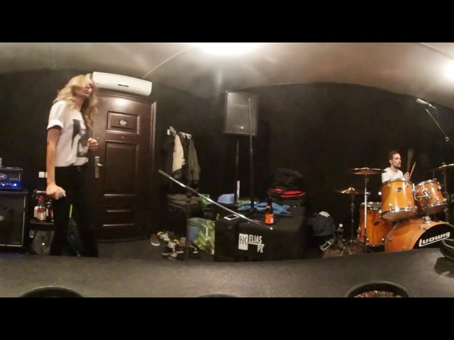 Krossovkee Kanye  - El Scorcho (Weezer cover) live 360