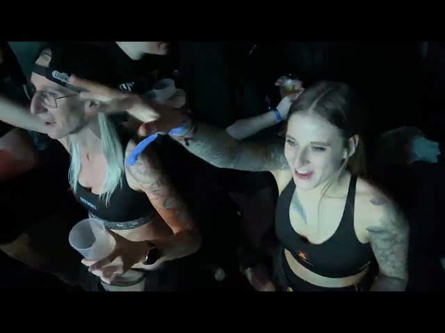 Vertile - Nena - 99 Luftballons (Vertile Remix) @ Ice Stage am Hardshift 2024 im Zenith München