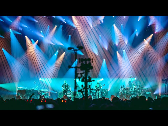 Phish - 9/20/2025 - Simple→ A Wave Of Hope→ Beneath a Sea of Stars→Gotta Jibboo (4K HDR) Hampton, VA