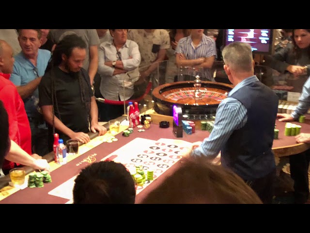 2 High Rollers Playing Roulette at Bellagio Casino
