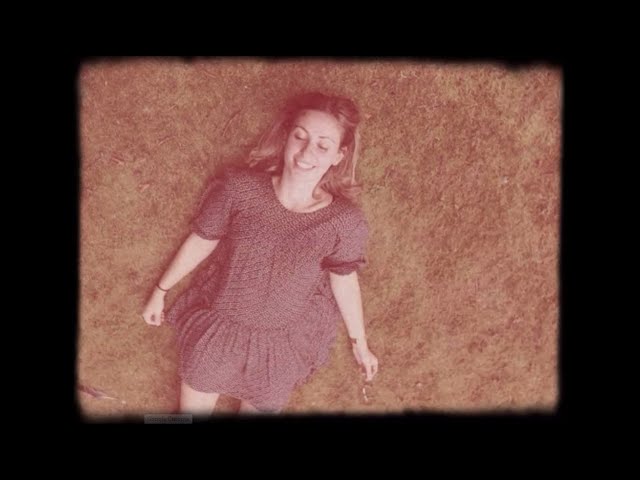 Bat Eyes - Loria (Official Video)