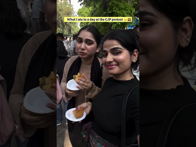 Gen z at THE PROTEST 🤩 LETSS GOOOO!!!!! #jantarmantar #genzprotests #youtubeshorts