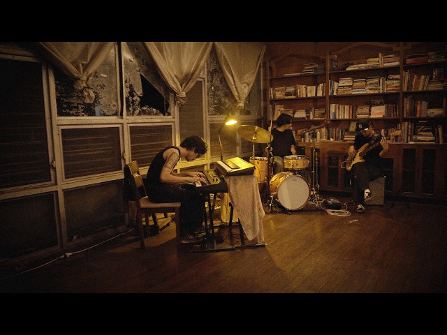 RuiijiKun - Omen (Official Live Video)