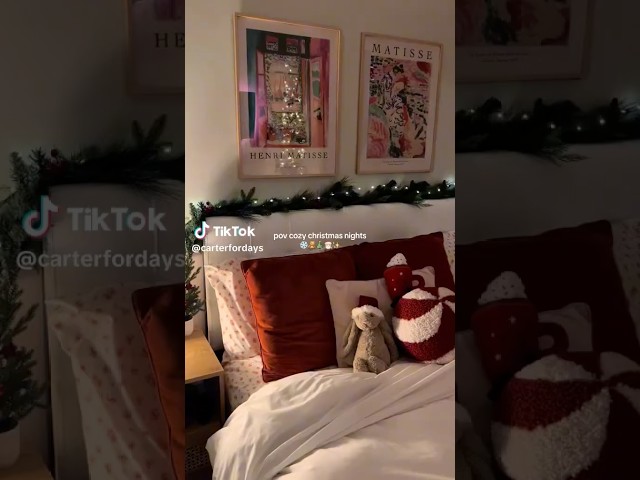 POV: cozy Christmas nights! ☃️🎄 | WEEKLY SHORT #139 {#shorts #christmas #xmas}⁠