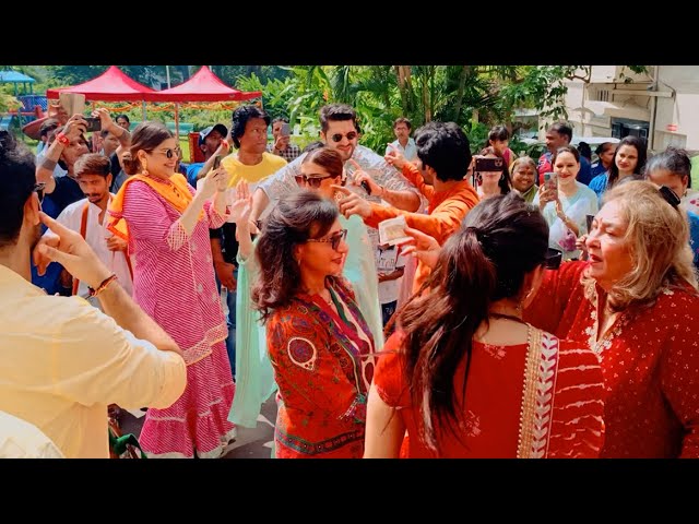 Rishi Kapoor sister Home 🏠 Ganesha 🙏🏻😍 SKM Order