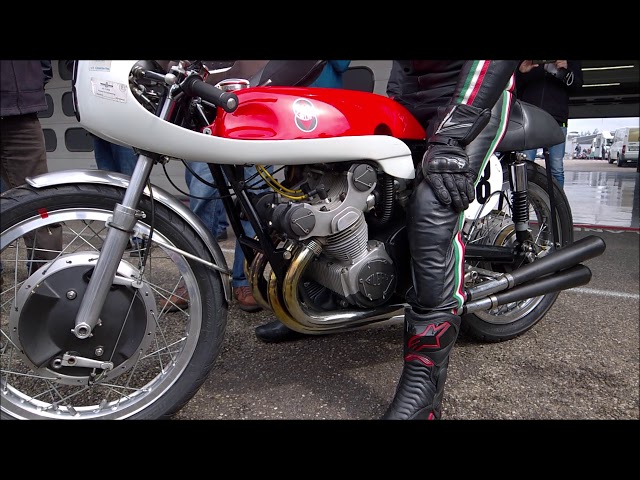 Gilera 500 GP 4 cilindri - Warm-up and sound