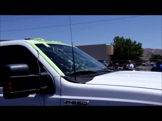 Gary Killian Busting his Wind Shield!!