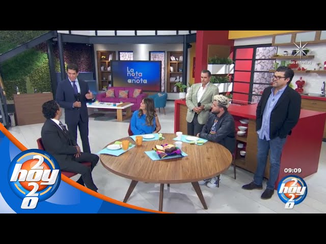 Surprise appreciation from Alfonso de Angoitia and Bernardo Gómez to the HOY production team