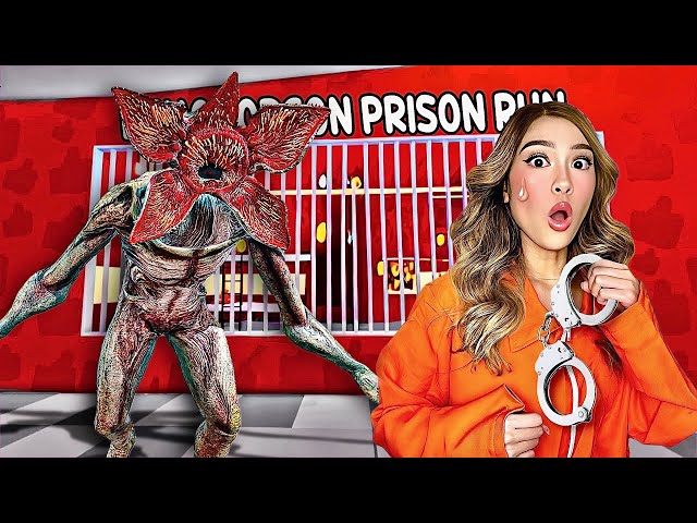 KAT ESCAPES STRANGER THINGS PRISON RUN IN ROBLOX (OBBY)