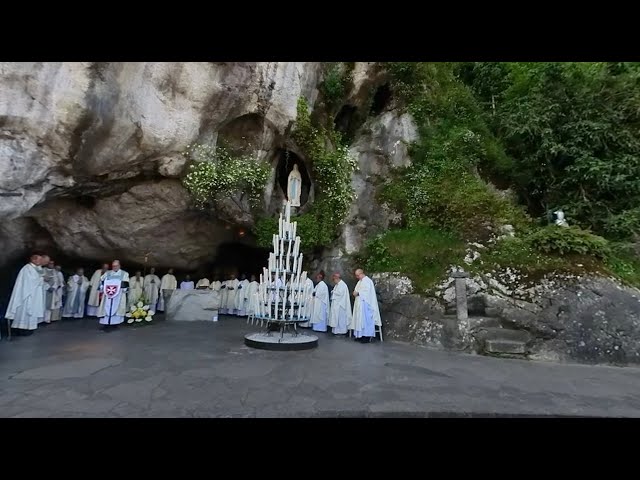 VR - Grotto - Lourdes 360