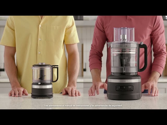 Discover the difference between a food processor and a food chopper