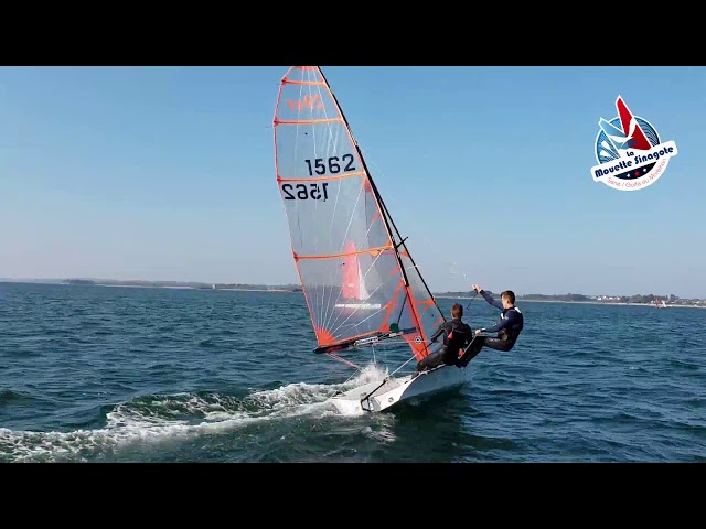Dériveur skiff 29er compétition - La Mouette Sinagote