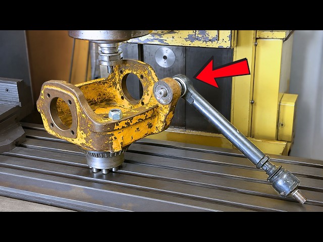IMPOSSIBLE REPAIR?? Completely Ruined JCB Tractor Steering Knuckle