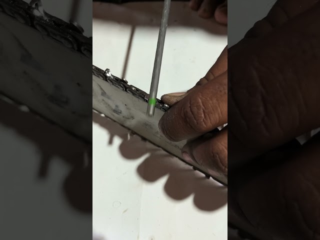 Round File Sharpening Guide #sharpen #sharpening #file #stihlchainsaw #shorts