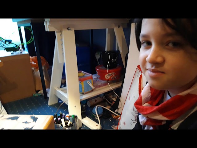 Arty Hearty Vlog #04 - Jake is painting too!