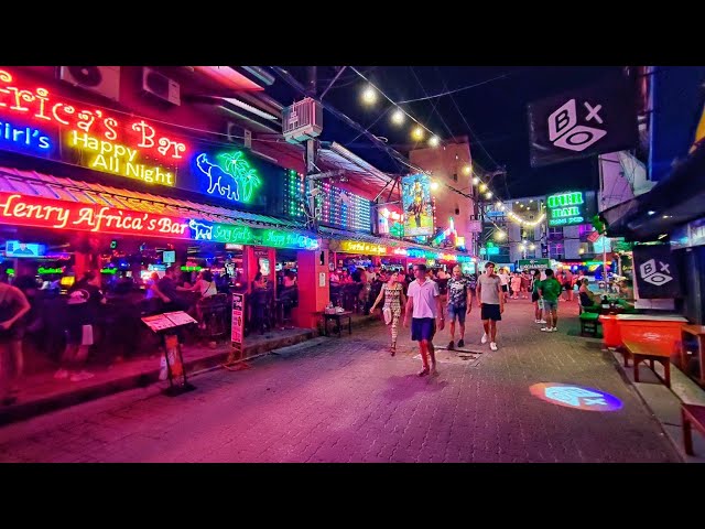 CHAWENG Beach Road at Night - Koh Samui's Famous Nightlife