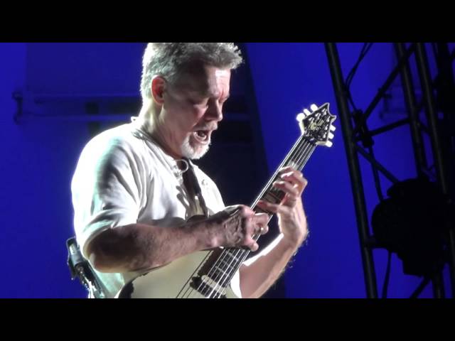 Eddie Van Halen Guitar Solo at Hollywood Bowl 10/2/2015