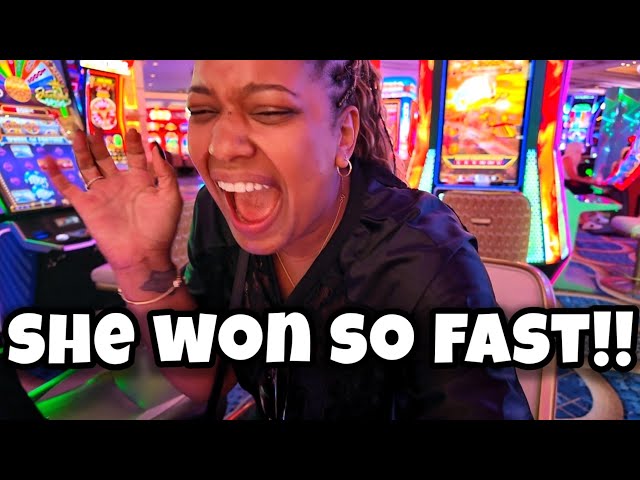 She Won So Fast On This Slot Machine!!