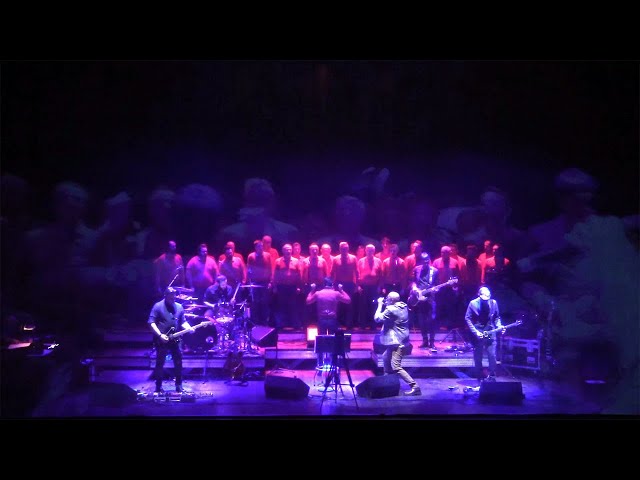 Una Prodezza al giorno -  Minimo Vitale - Live Teatro Splendor Aosta, Feat. Coro Penne Nere