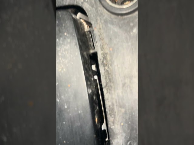 2020 Ford Eco sport shift lock override shift lock release how to put into neutral without a key ￼