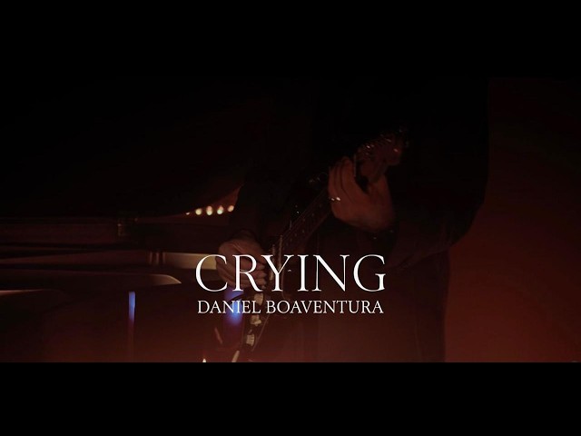 Daniel Boaventura - Crying