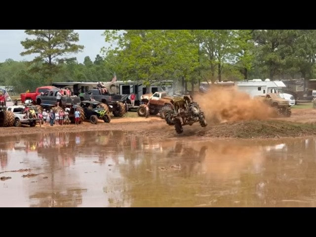MEGA TRUCKS GONE WILD