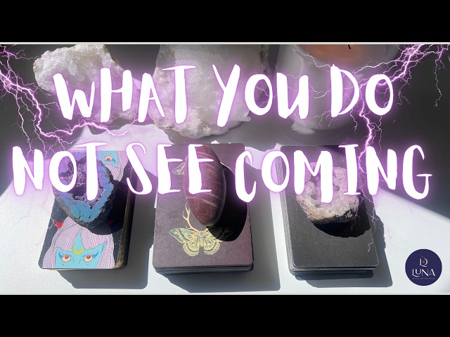 🔮 WHAT YOU DO NOT SEE COMING?🔮💜 🎉 A Month From Now 🎉 August 2026 Pick A Card 🔮🎉💜