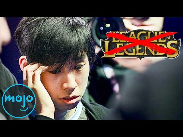 Top 10 Pro Gamers Who Quit for SHOCKING Reasons