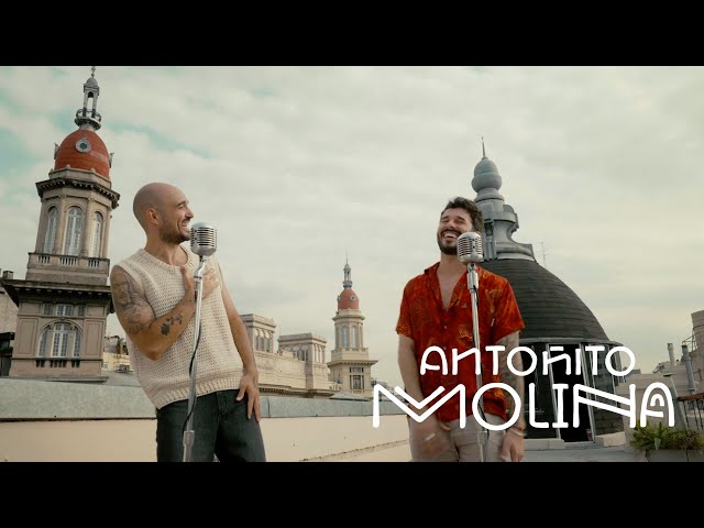 Antoñito Molina, Abel Pintos - Me Subo Por Las Paredes (Videoclip Oficial)