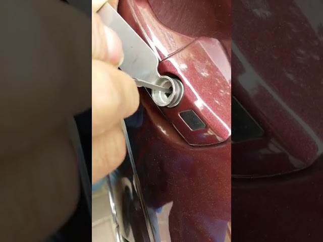 Mercedes Benz C200 Unlocked! (Demo)