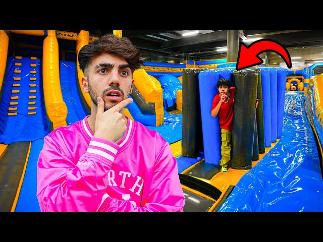 WE PLAYED HIDE AND SEEK IN AN INFLATABLE PARK!