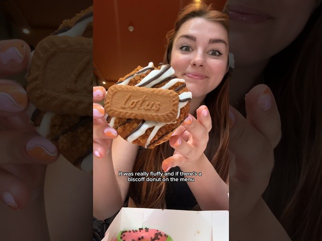 Everything I ate at Dunkin in Amsterdam! #foodie #shorts #donuts #amsterdam #fastfood #eating