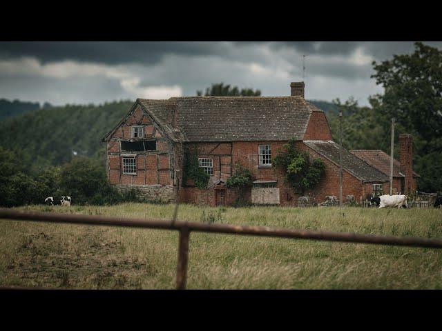 I Discovered A 400 Year Old ABANDONED HOUSE Hidden In The Countryside