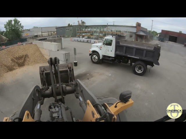 Topsoil and Landscape Stone Loading - POV Volvo L60