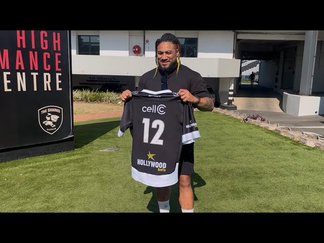 Dentro del primer día de Ma'a Nonu con los Sharks